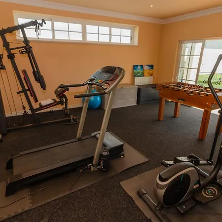 Villa Amazing With Pool Gym And *