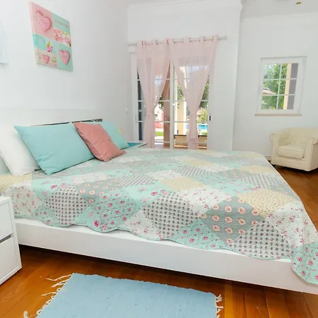 Villa Amazing With Pool Gym And *