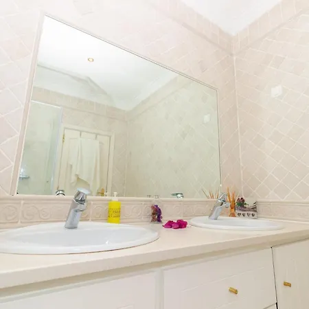 Amazing With Pool Gym And Villa