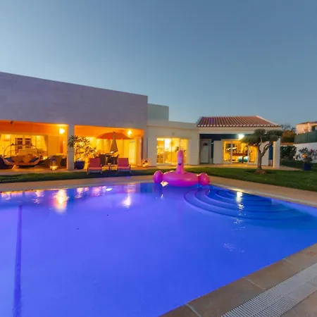 Vila Amazing With Pool Gym And Alvor
