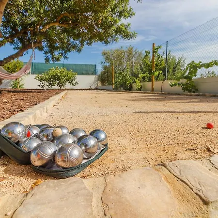 Villa Amazing With Pool Gym And