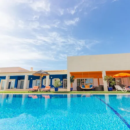 Villa Amazing With Pool Gym And