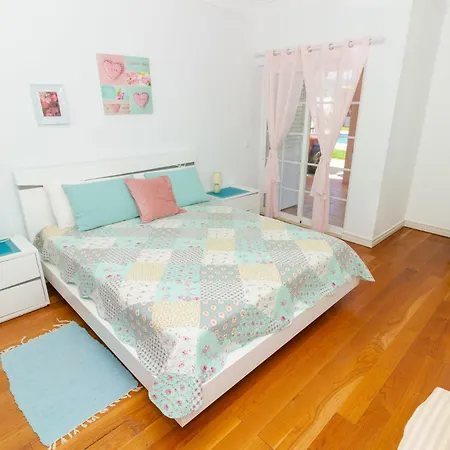 Amazing With Pool Gym And Villa Alvor