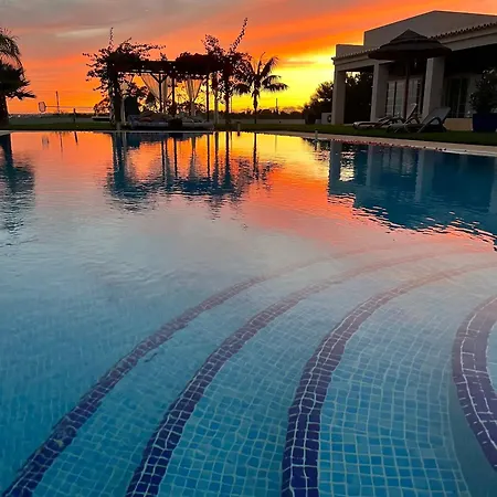 Amazing With Pool Gym And Alvor